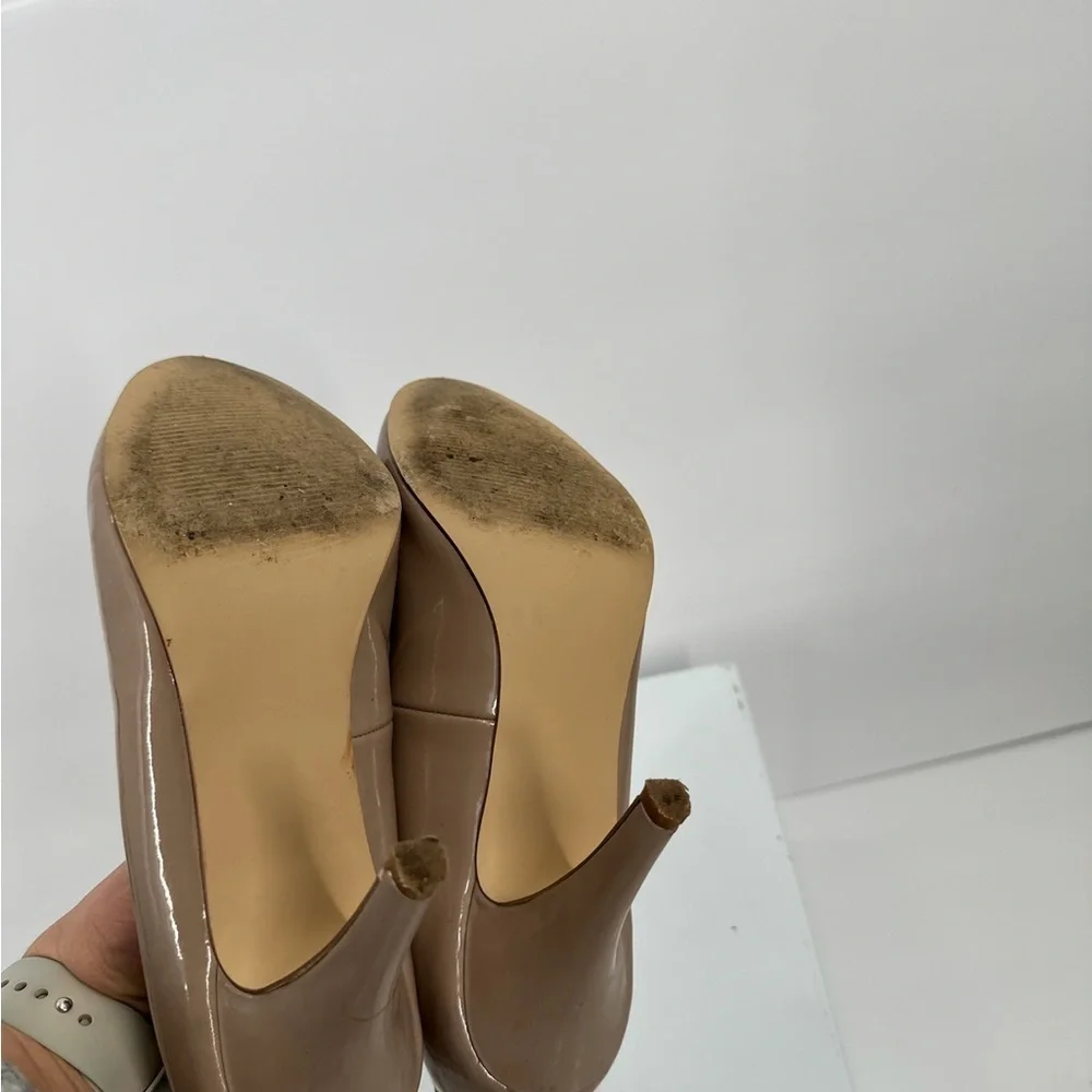 Fergalicious By Fergie Vintage Heels Size 6.5
